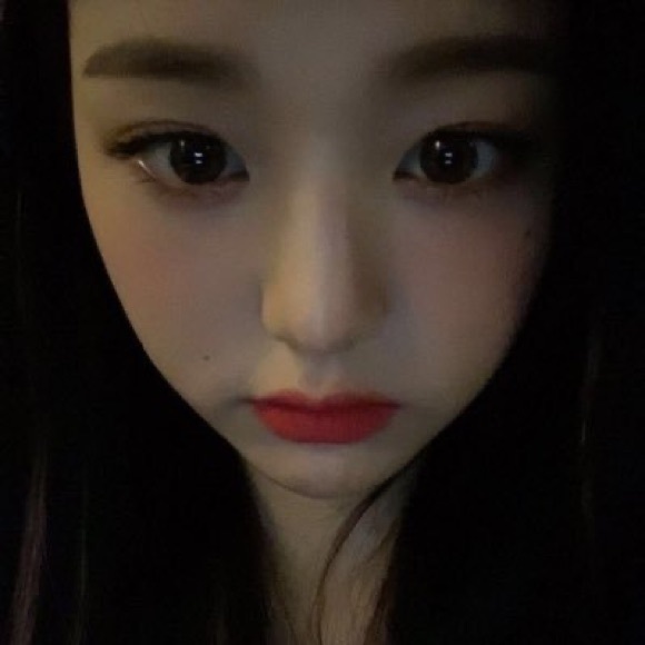 Meet your Posher, Khoudia - Picture 1 of 1